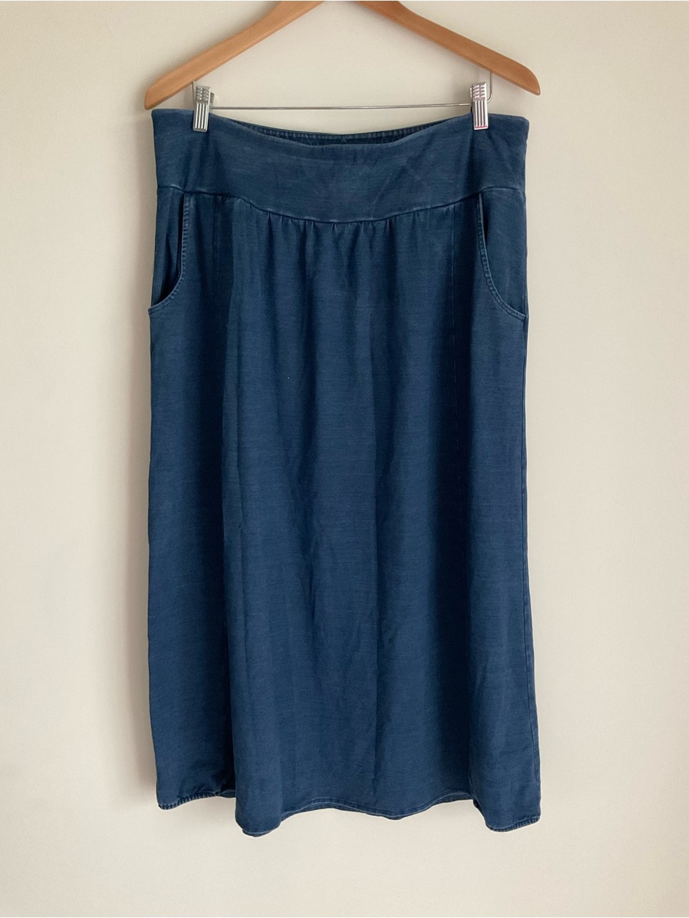 J Jill Indigo Maxi Midi Skirt Pockets Soft Comfort Capsule Wardrobe Business